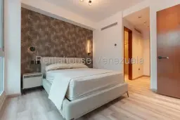 View 16