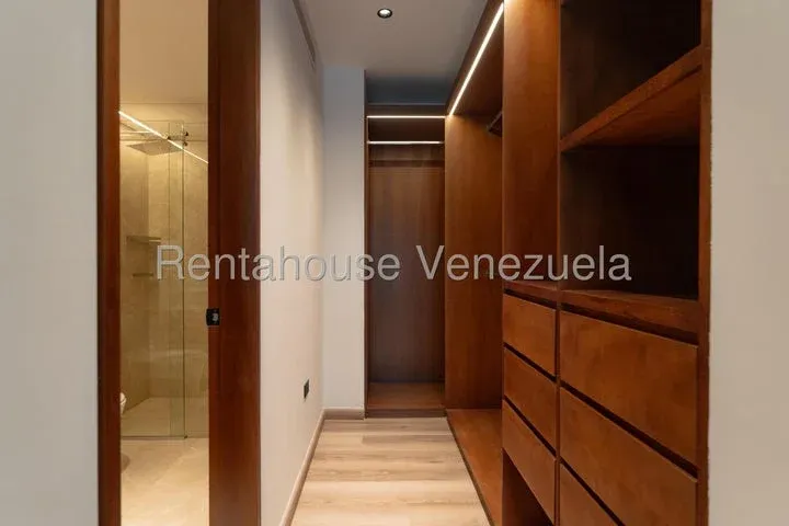 A Estrenar Espectacular Apartamento Moderno en Campo Alegre - Julio Morales Rah - 18