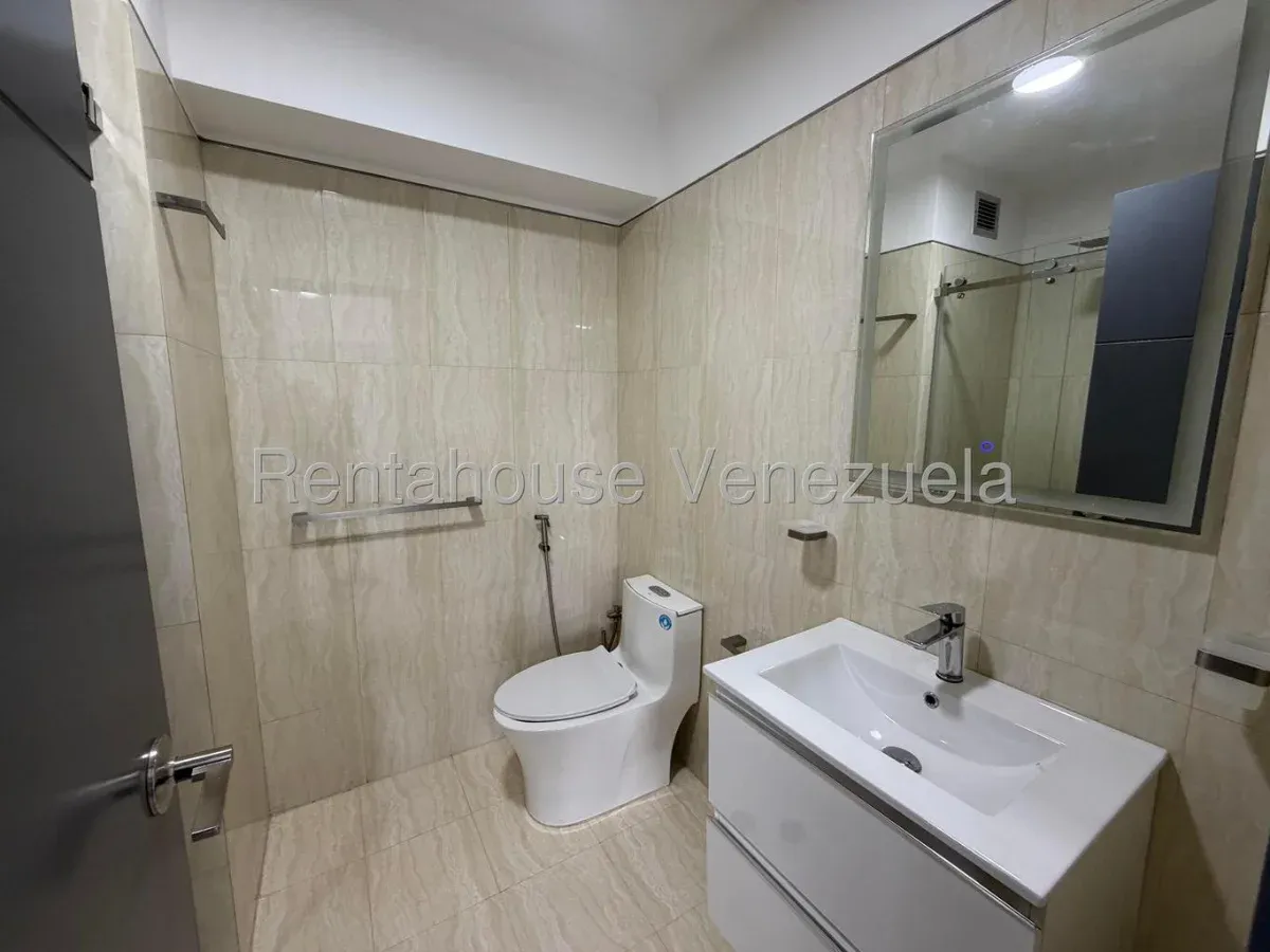 ¡OPORTUNIDAD ÚNICA! Espectacular Apartamento Listo para Mudarse - Julio Morales Rah - 15