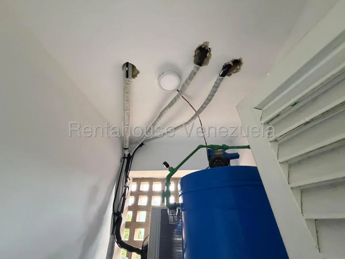 ¡OPORTUNIDAD ÚNICA! Espectacular Apartamento Listo para Mudarse - Julio Morales Rah - 26