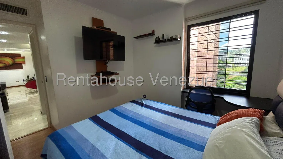 Espectacular Apartamento Moderno de 140 m² con Acabados de Lujo - La Tahona - Julio Morales Rah - 16