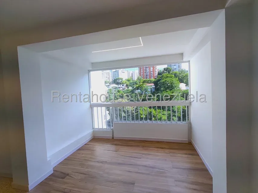 Hermoso y Moderno Apartamento a Estrenar | El Cafetal - Julio Morales Rah - 3