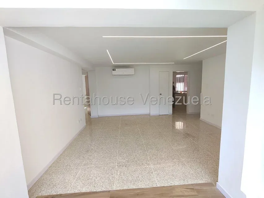 Hermoso y Moderno Apartamento a Estrenar | El Cafetal - Julio Morales Rah - 5