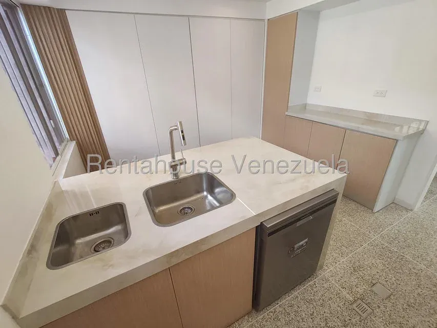Hermoso y Moderno Apartamento a Estrenar | El Cafetal - Julio Morales Rah - 10