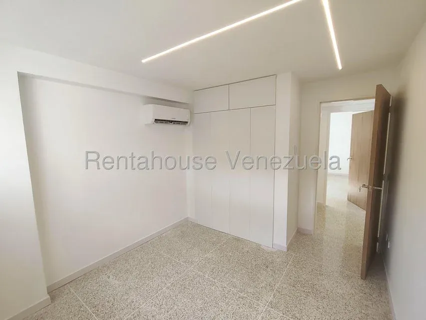 Hermoso y Moderno Apartamento a Estrenar | El Cafetal - Julio Morales Rah - 19