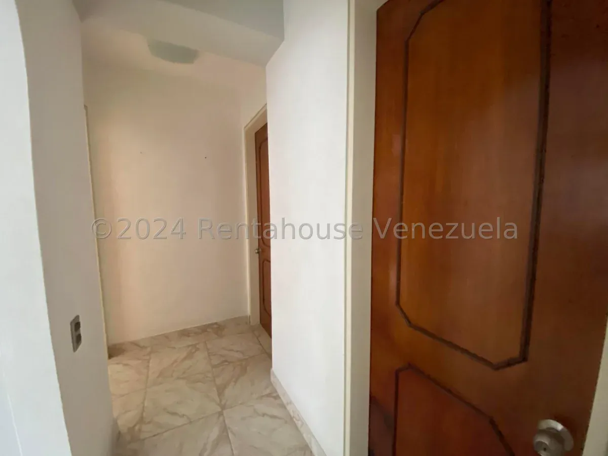 Espectacular Apartamento en Macaracuay! Espacio, Confort y Vista Sobresaliente - Julio Morales Rah - 13
