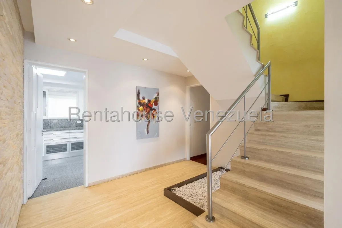 Exclusivo Penthouse de Lujo de 343,70 m² con Vista Panorámica al Ávila - Julio Morales Rah - 11