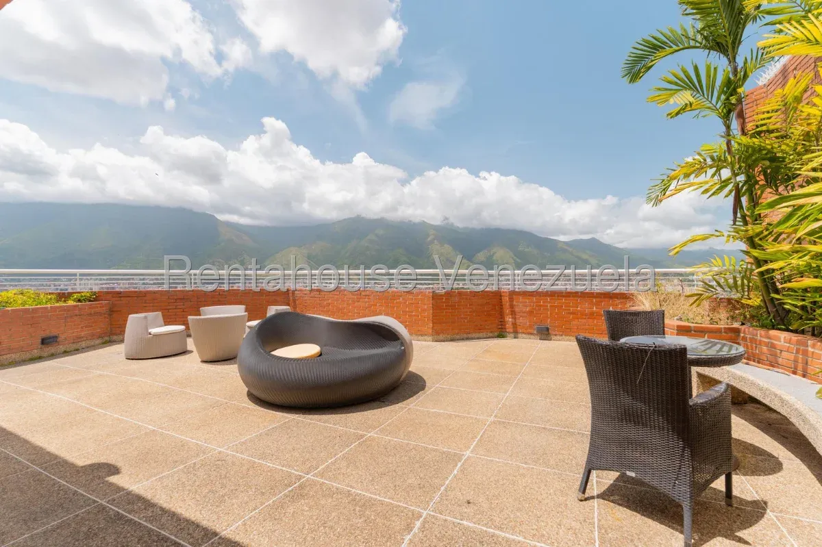 Exclusivo Penthouse de Lujo de 343,70 m² con Vista Panorámica al Ávila - Julio Morales Rah - 29