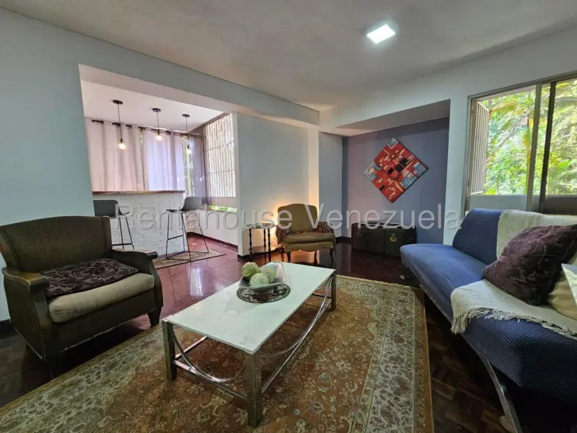 Tu Hogar Ideal en Las Esmeraldas! Amplio, seguro y en piso bajo - Julio Morales Rah
