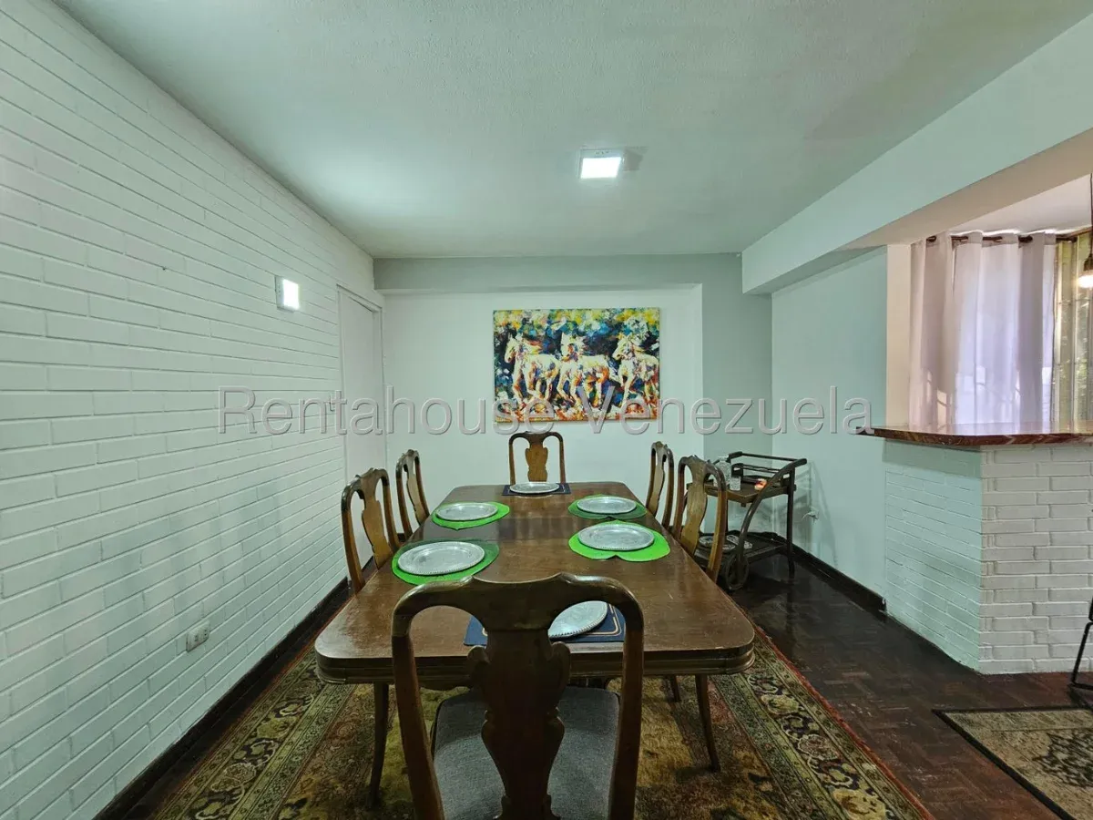 Tu Hogar Ideal en Las Esmeraldas! Amplio, seguro y en piso bajo - Julio Morales Rah - 3