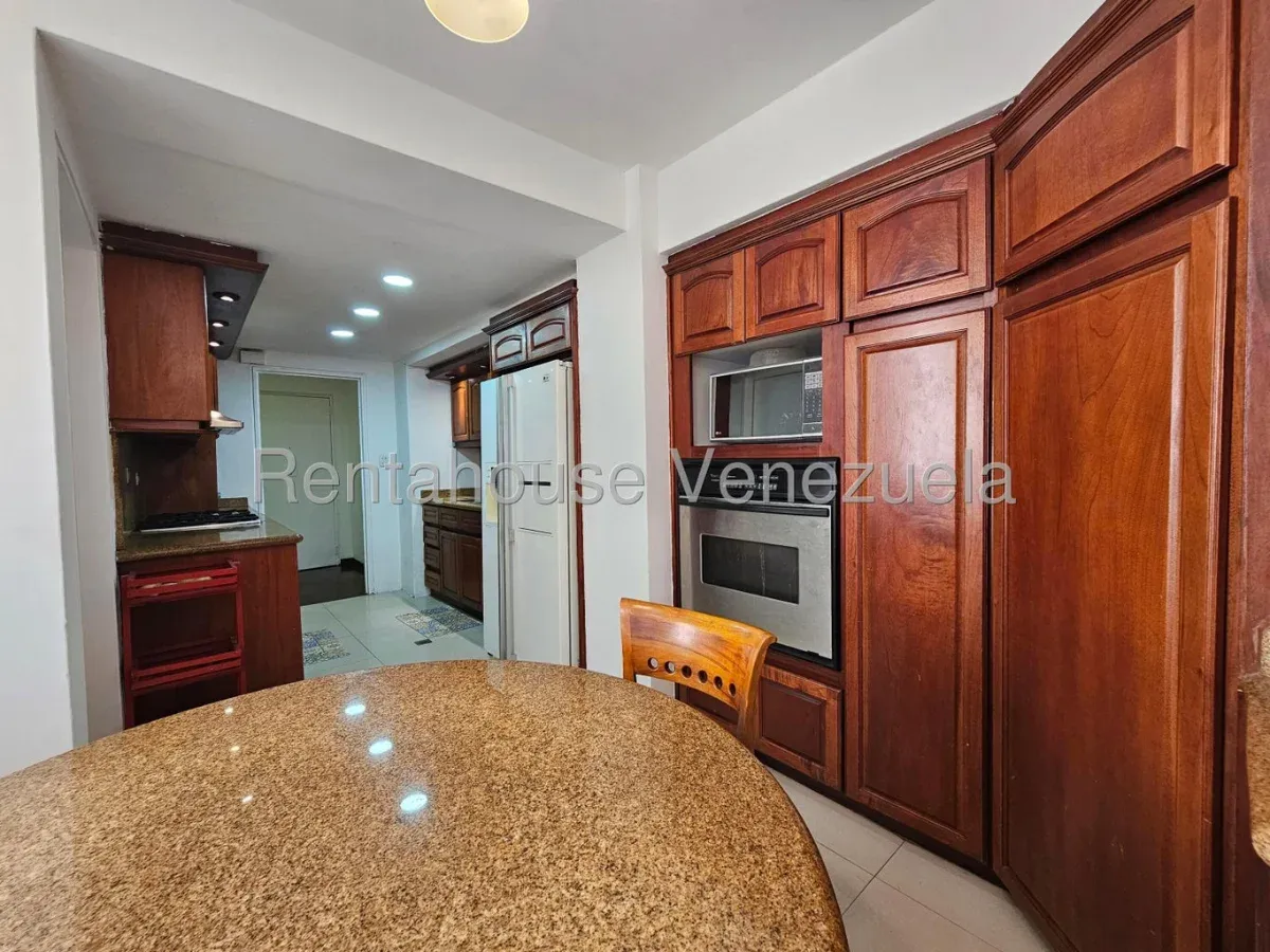 Tu Hogar Ideal en Las Esmeraldas! Amplio, seguro y en piso bajo - Julio Morales Rah - 7