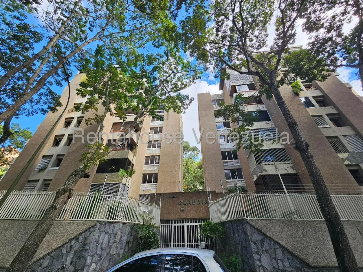 Tu Hogar Ideal en Las Esmeraldas! Amplio, seguro y en piso bajo - Julio Morales Rah - 19