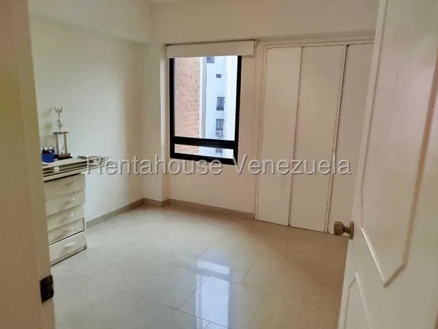 Tu Nuevo Hogar Ideal Te Espera! Espectacular apartamento - Las Esmeraldas - Julio Morales Rah - 19
