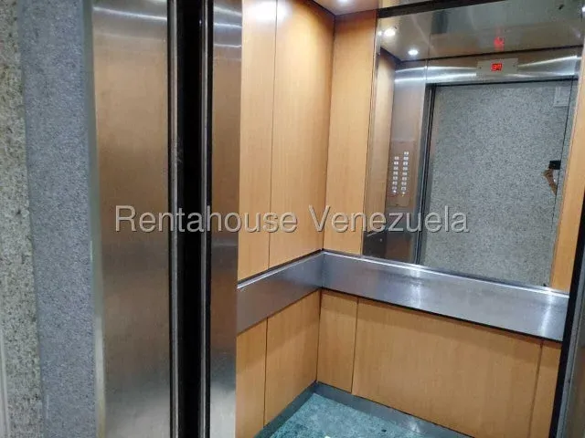 Tu Nuevo Hogar Ideal Te Espera! Espectacular apartamento - Las Esmeraldas - Julio Morales Rah - 25