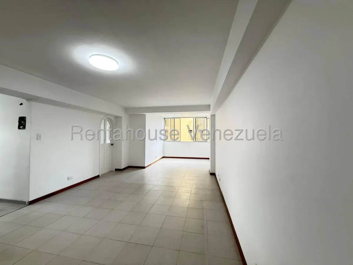 Espectacular Apartamento Moderno, Recién Remodelado y Listo para Habitar - Julio Morales Rah - 5