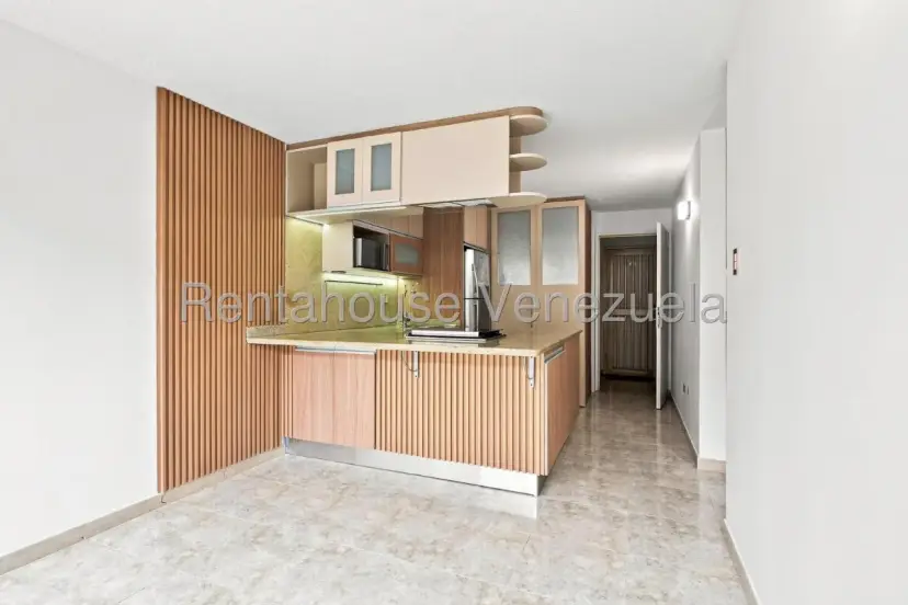 Espectacular Apto Minimalista Remodelado a Estrenar | 50 m² - Los Naranjos - Julio Morales Rah