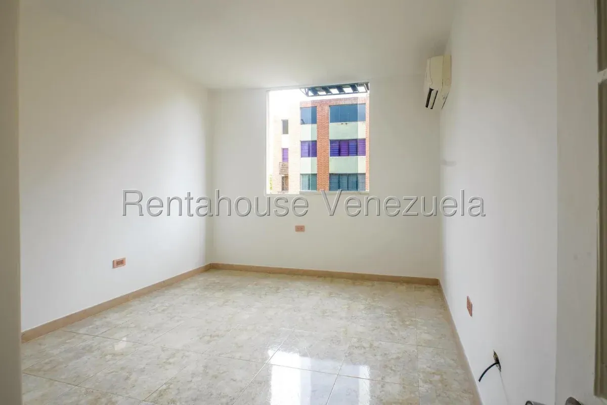 Espectacular Apto Minimalista Remodelado a Estrenar | 50 m² - Los Naranjos - Julio Morales Rah - 12