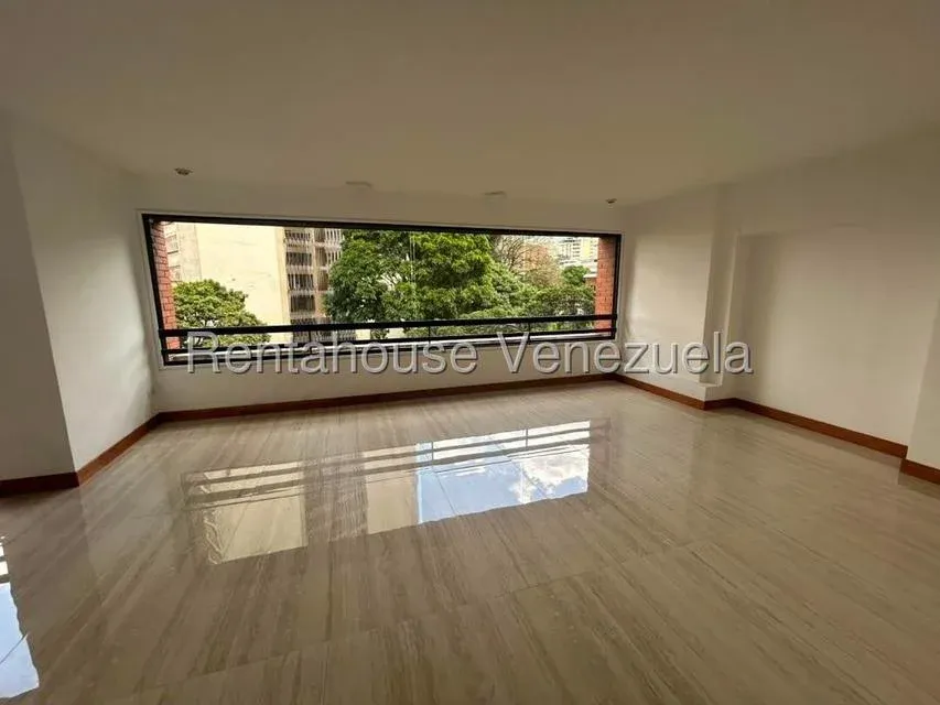 Venta | Exclusivo Apto Actualizado en Los Dos Caminos – Residencias Balmoral - Julio Morales Rah - 2
