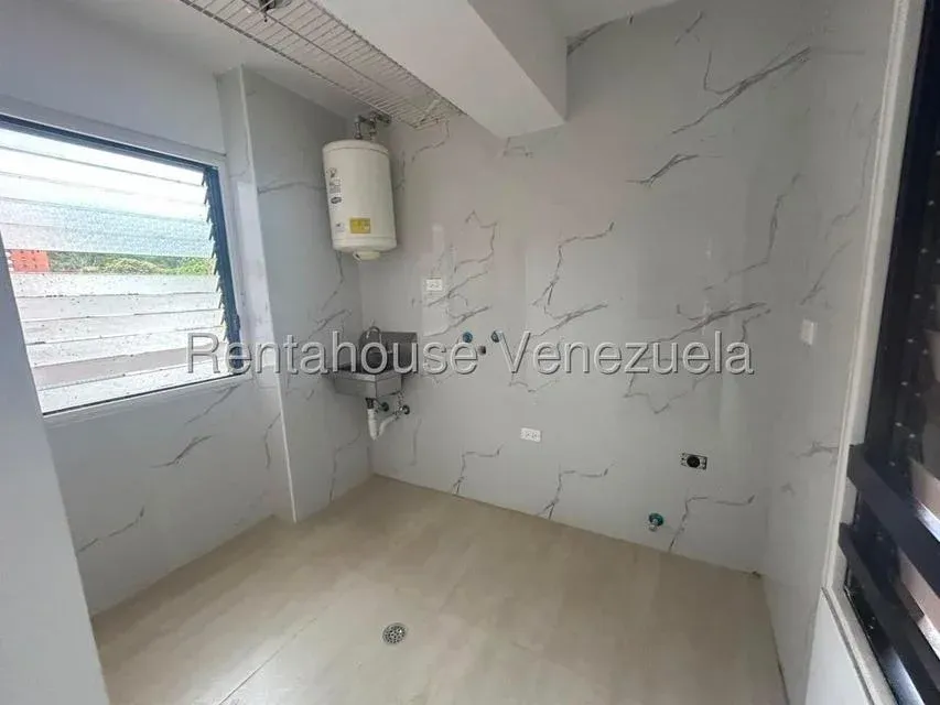 Venta | Exclusivo Apto Actualizado en Los Dos Caminos – Residencias Balmoral - Julio Morales Rah - 21