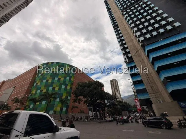 Oportunidad de Inversión y Modelación a Tu Gusto en La Candelaria - Julio Morales Rah - 21
