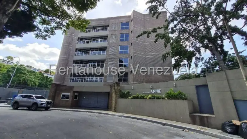 Alquiler amoblado en Los Naranjos de Las Mercdes