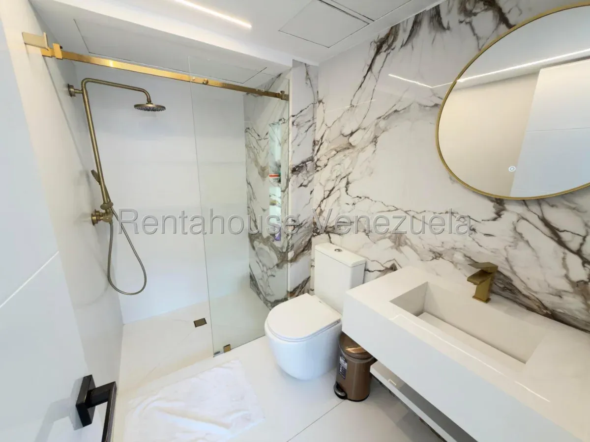 Penthouse en Alquiler El Rosal - 10