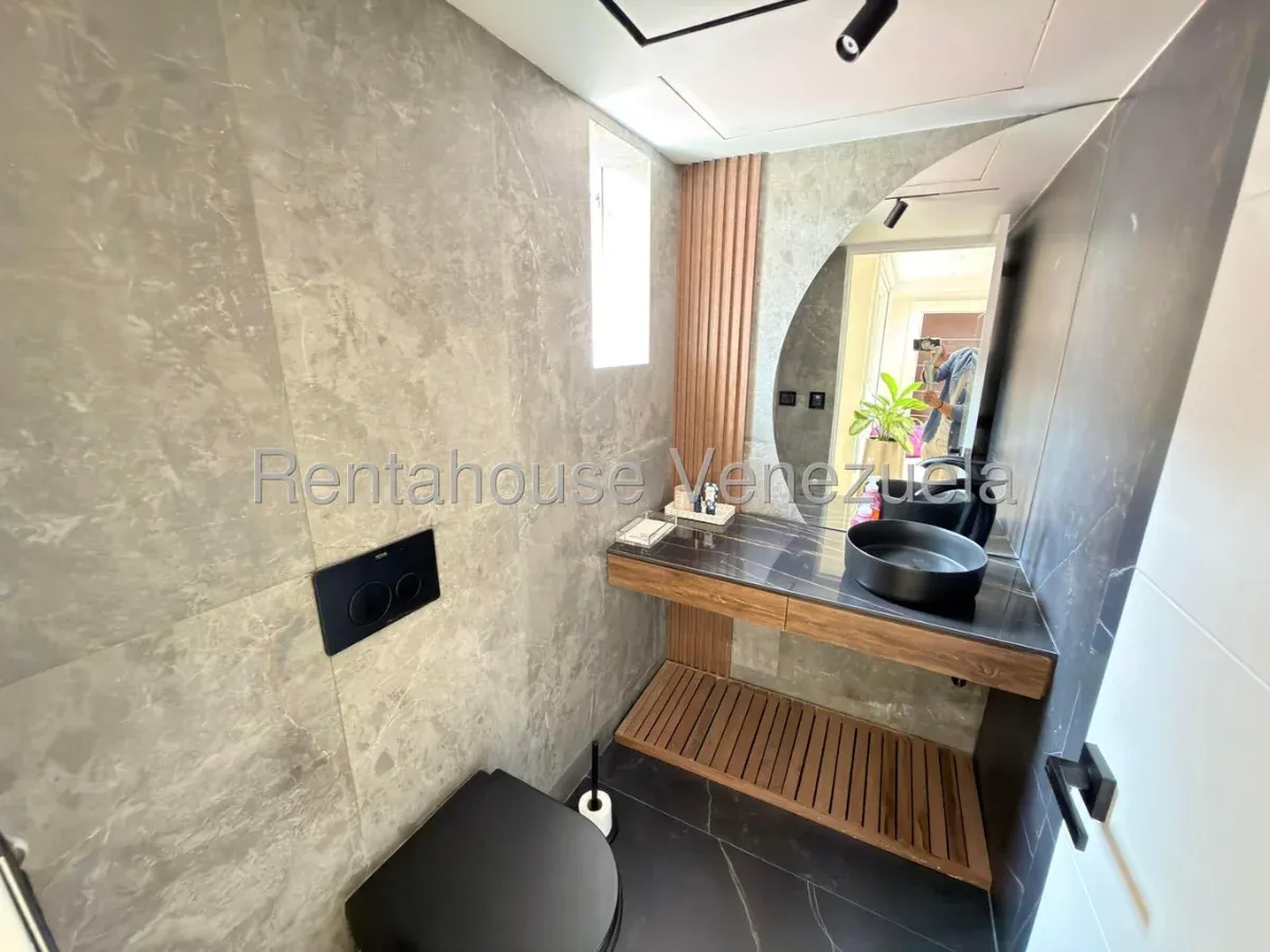 Penthouse en Alquiler El Rosal - 17