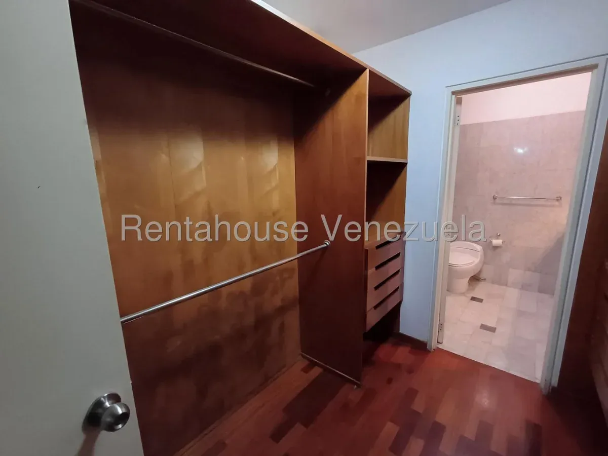 Apartamento en Alquiler en Campo Alegre - 4