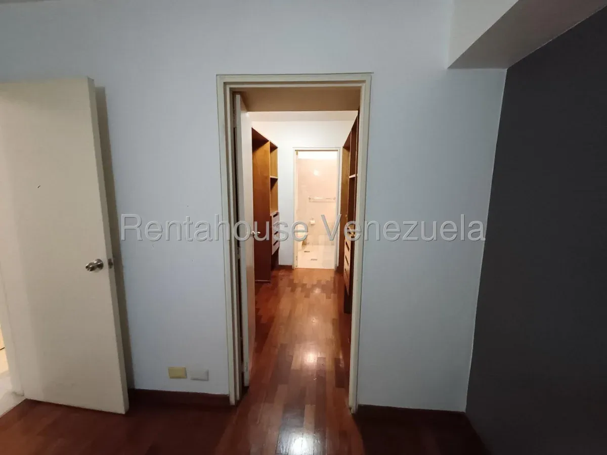 Apartamento en Alquiler en Campo Alegre - 6