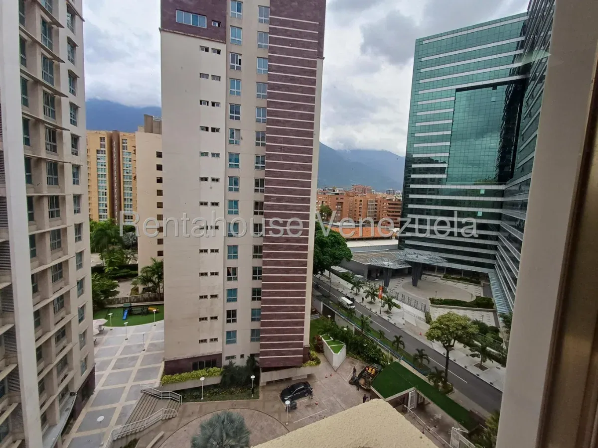 Apartamento en Alquiler en Campo Alegre - 19