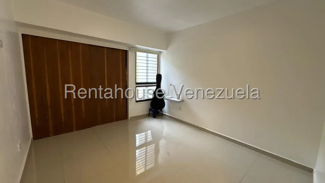 Venta apartamento remodelado en Altos de Manzanares - 6