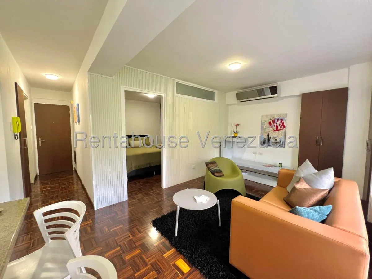 Alquiler apartamento amoblado El Rosal - 6