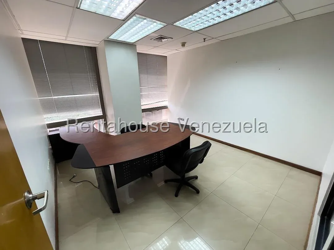 Alquiler Ofcina en Chacao, Torre Provincial  - 9