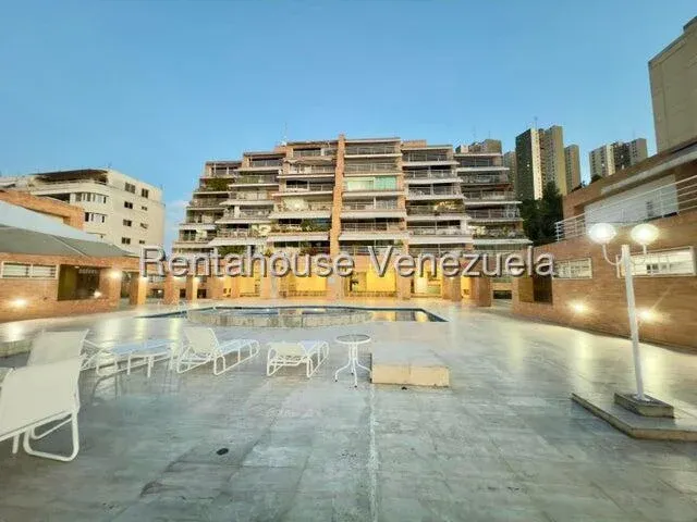 Alquiler de apartameno en Los Samanes - 2