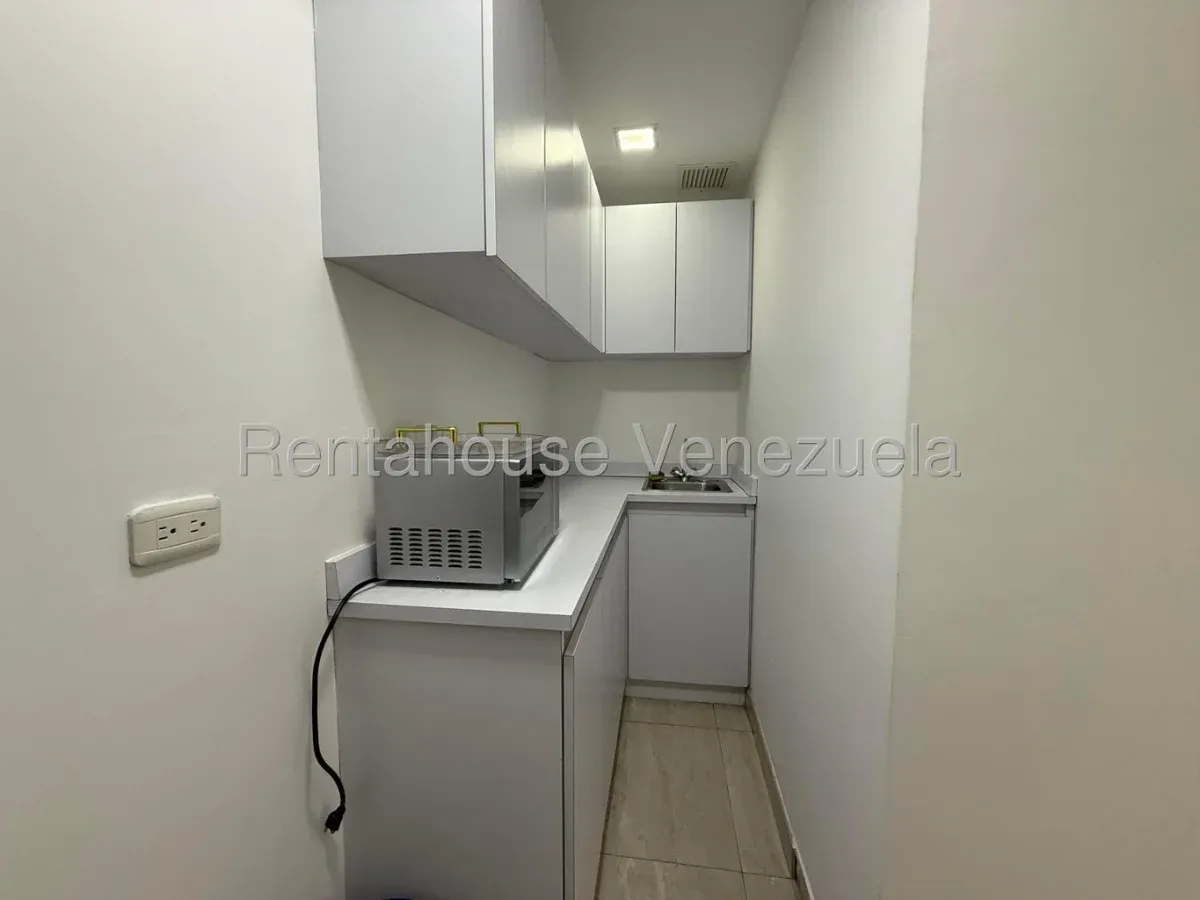 Alquiler de ofiicna en Los Palos Grandes