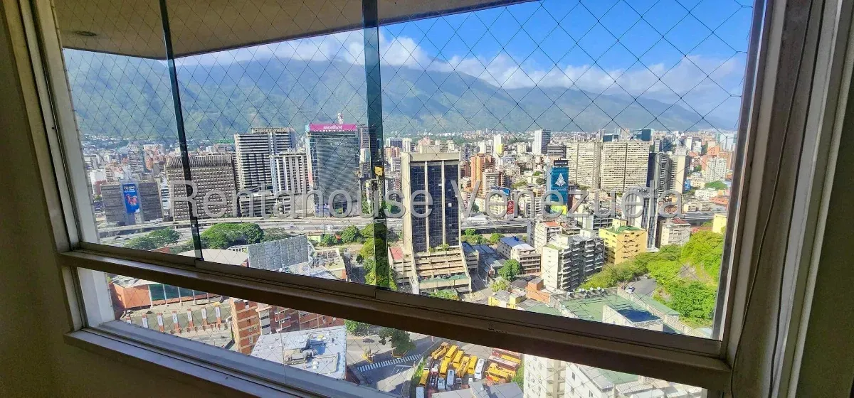 Apartamento en Alquiler Colinas de Bello Monte - 2