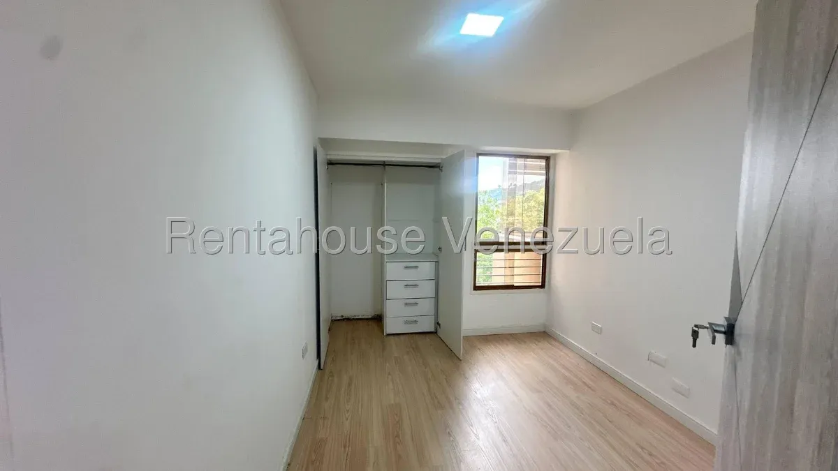 Hermoso apartamento en Alquiler en Los Naranjos del Cafetal - 5