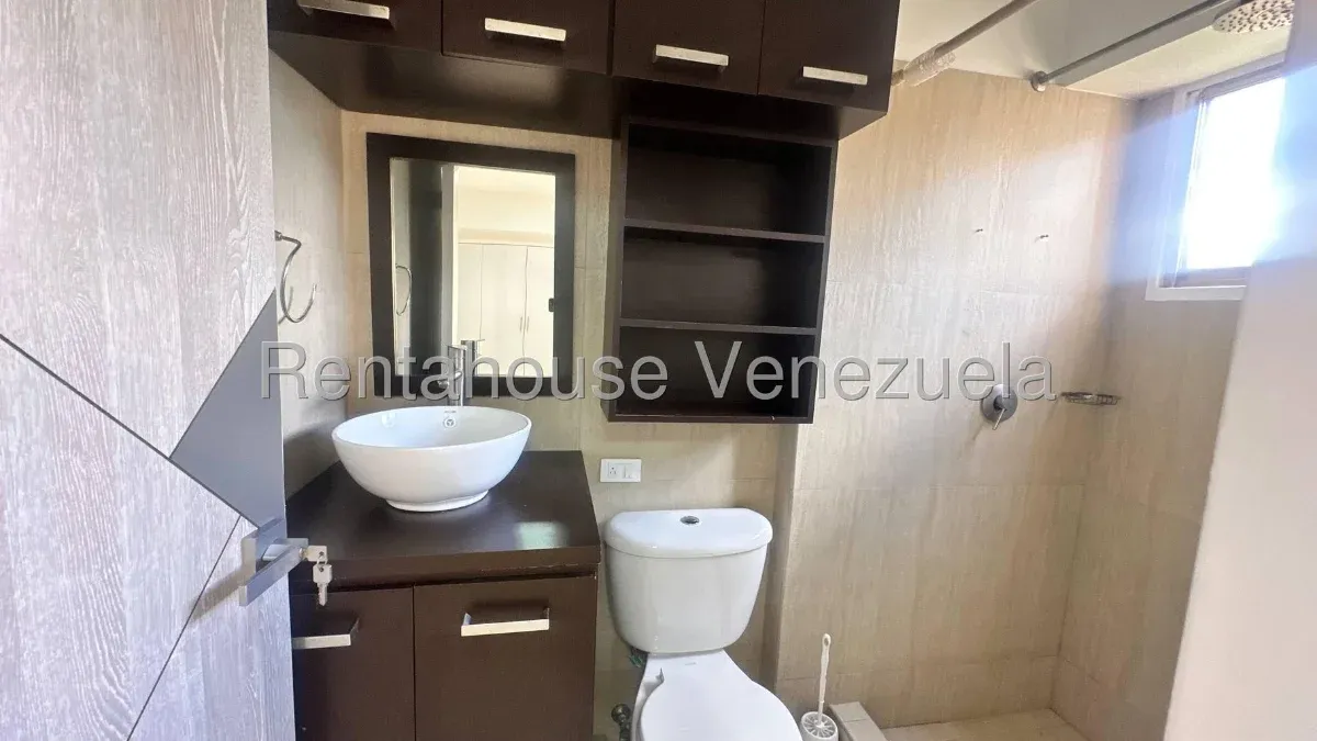 Hermoso apartamento en Alquiler en Los Naranjos del Cafetal - 6