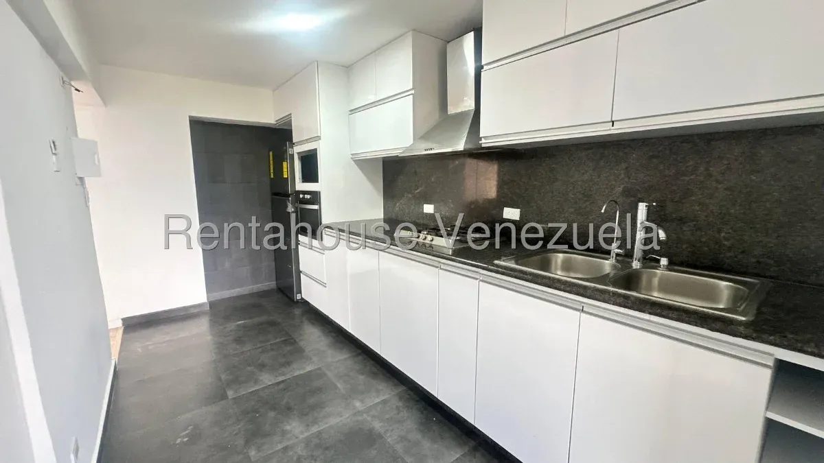 Hermoso apartamento en Alquiler en Los Naranjos del Cafetal - 9