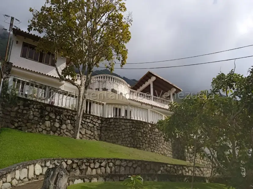 Casa-Quinta en Venta en Los Cerrillos, La Puerta Trujillo.