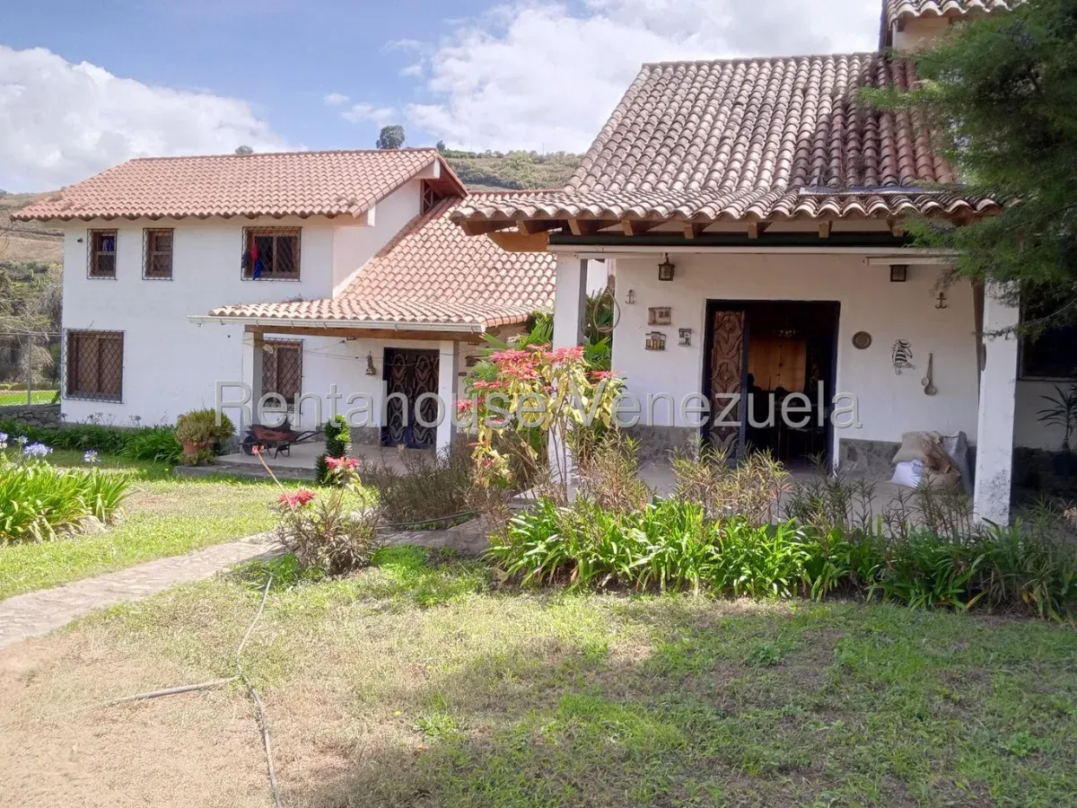 Casas en Venta en la Mesa de Esnujaque - 25