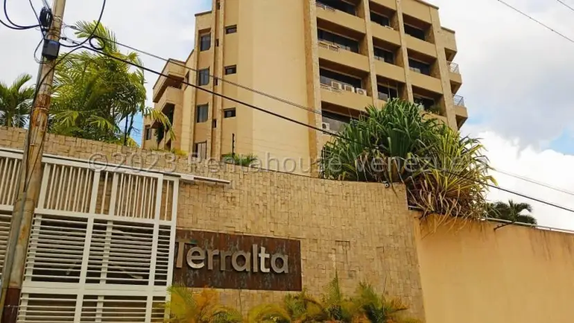 Hermosa Apartamento en Venta en Residencias Terralta 
