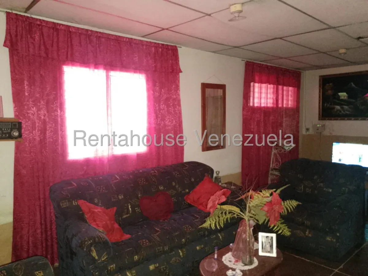 Casa en Venta, en Pampanito II - 3