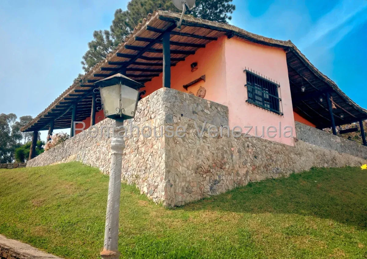 Hermosa Casa en Venta, Ubicada en el Desarollo Turístico EL PUEBLO QUE TANTO DI  - 4