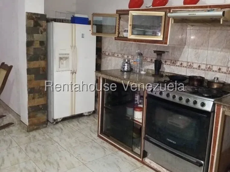 Casa-Dúplex en Venta, Ubicada en Las Malvinas Pampan  - 14