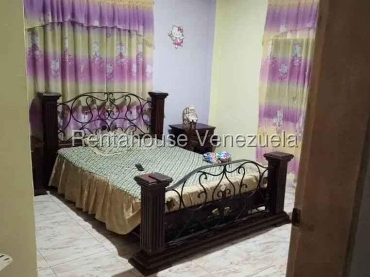 Casa-Dúplex en Venta, Ubicada en Las Malvinas Pampan  - 18