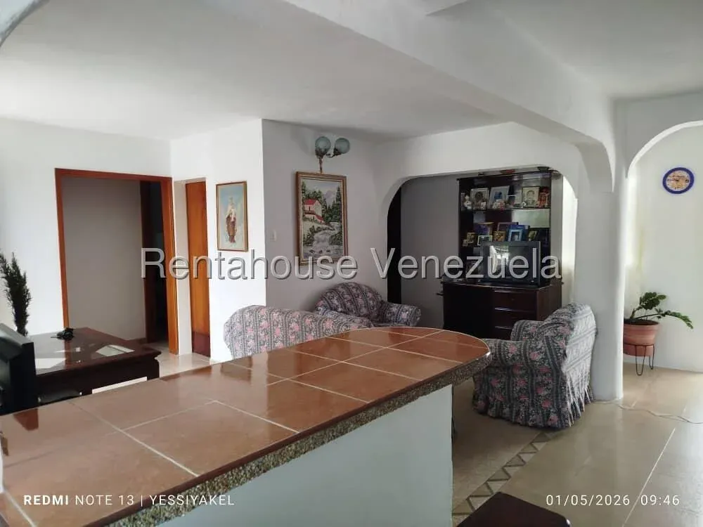 Hermosa Casa en Venta, Ubicada en La Arboleda II Valera - 6
