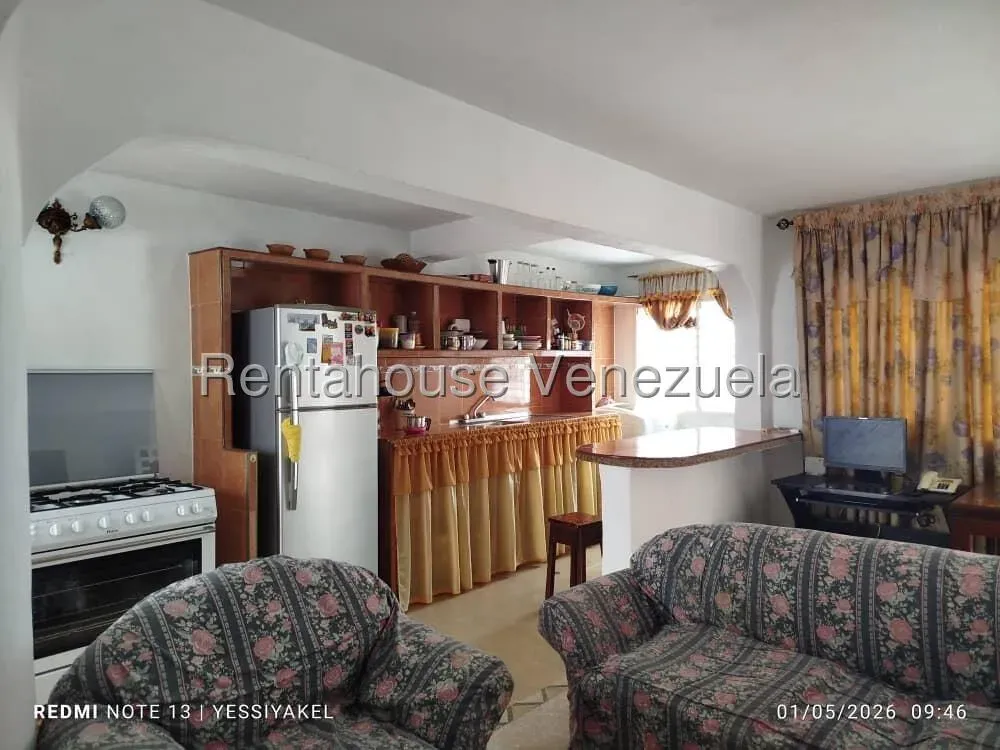 Hermosa Casa en Venta, Ubicada en La Arboleda II Valera - 7