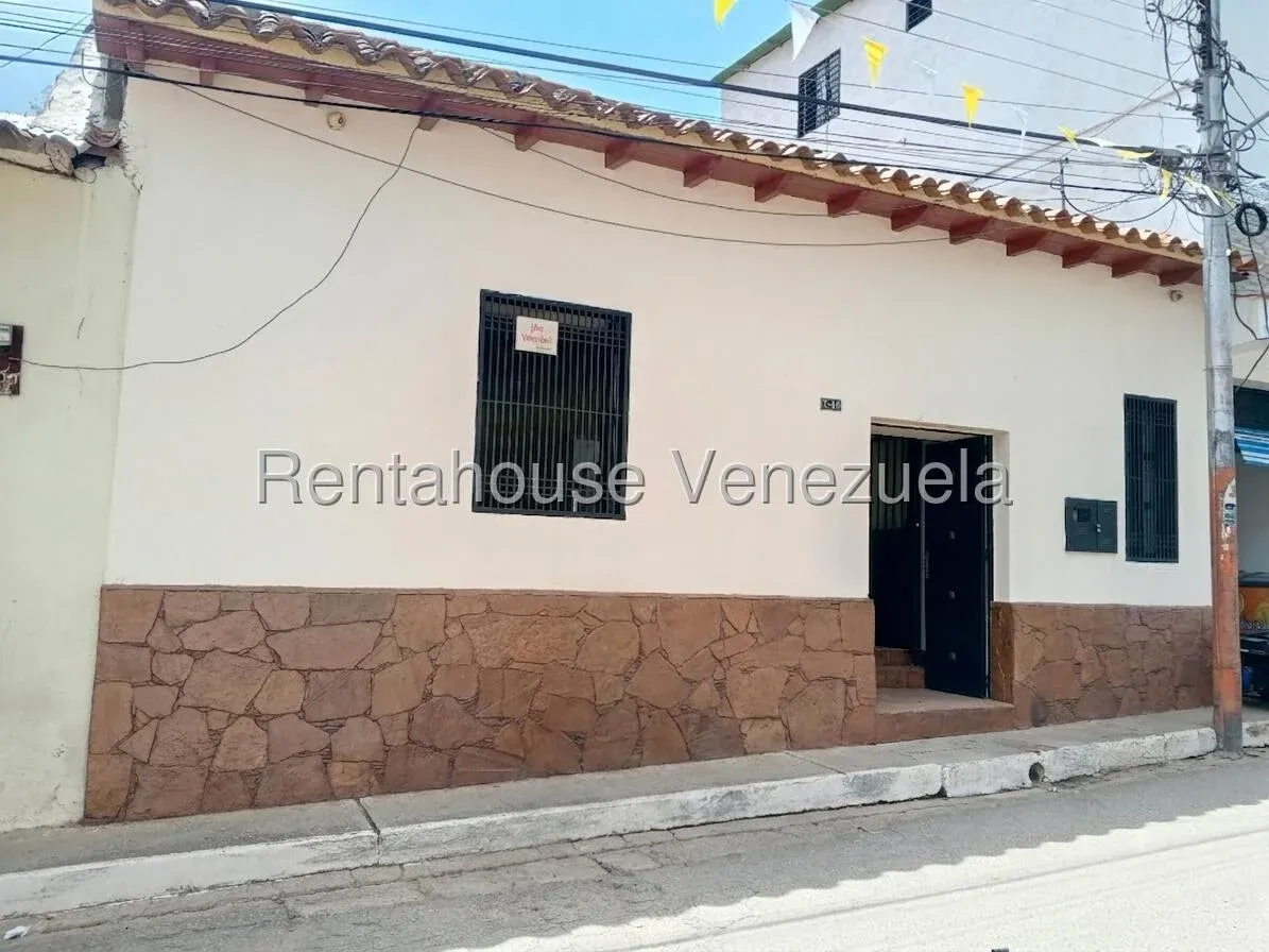 Casa en venta, ubicada en Carache, Trujillo