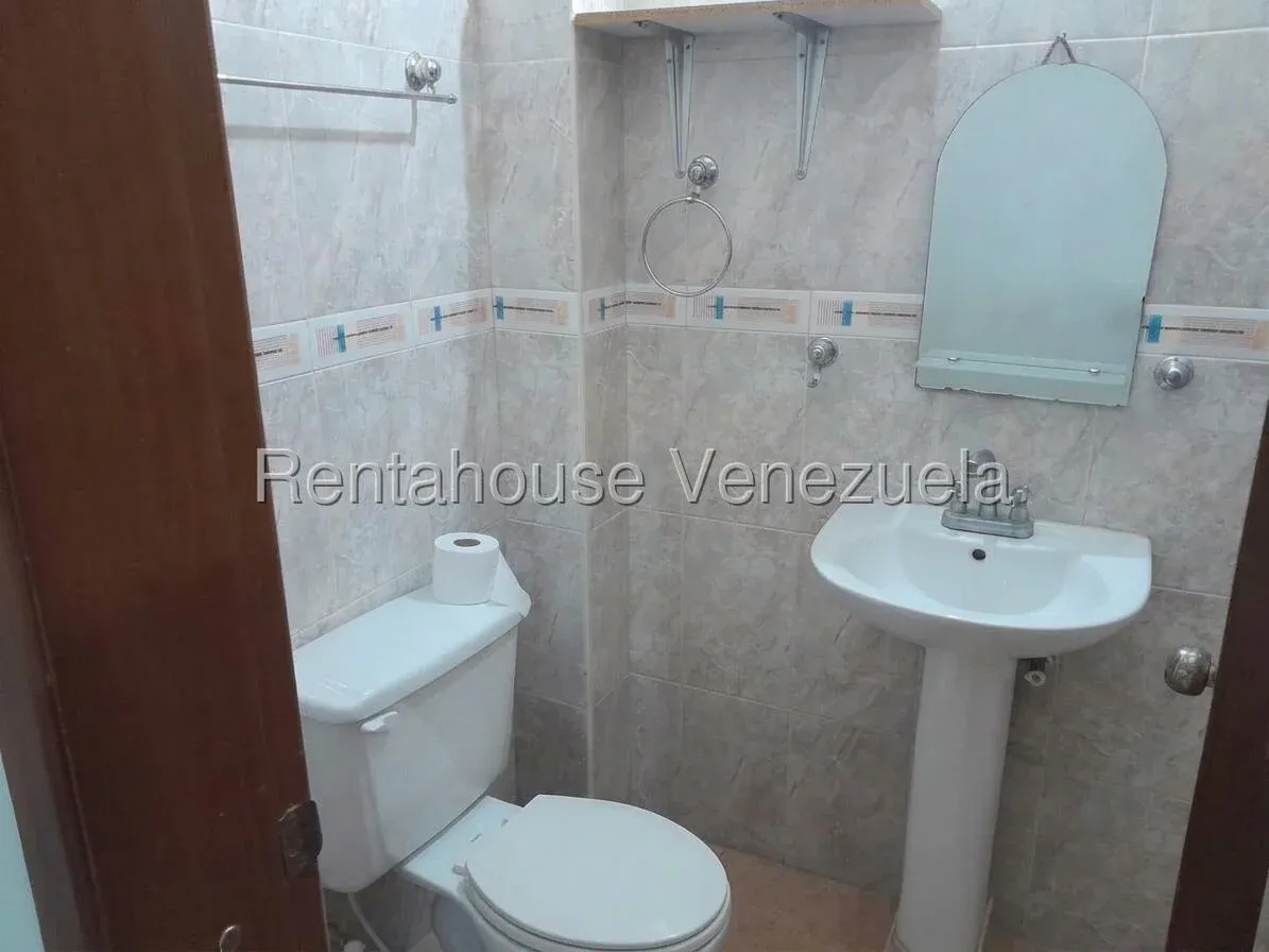 Casa Tríplex en venta, ubicada via Quebrada de Cuevas Valera - 15